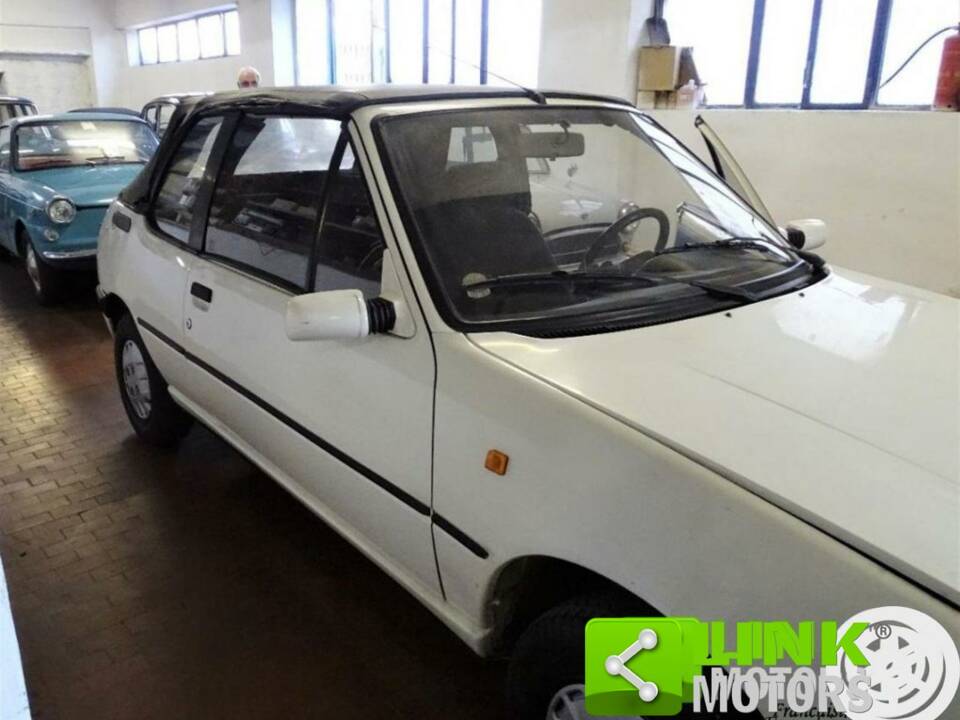 Bild 8/10 von Peugeot 205 CJ (1990)