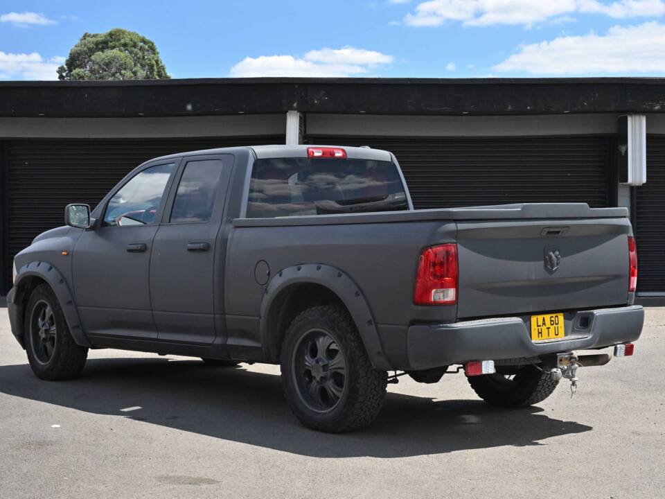 Imagen 3/50 de Dodge Ram 1500 (2011)