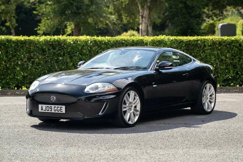 Afbeelding 7/37 van Jaguar XKR (2009)