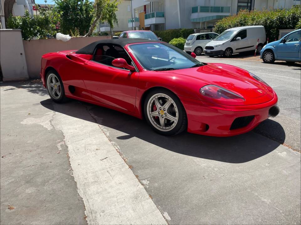 Image 18/41 of Ferrari 360 Spider (2003)