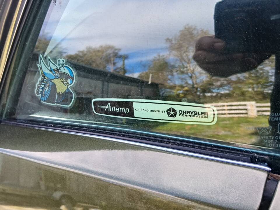 Image 15/27 of Dodge Challenger R/T (1970)