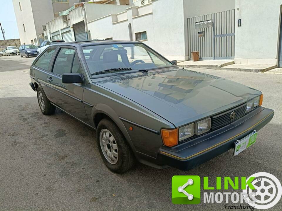 Immagine 1/10 di Volkswagen Scirocco II GT (1984)