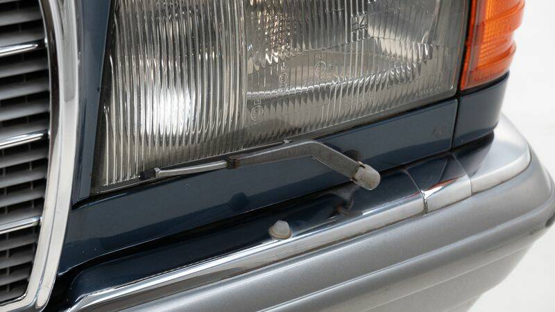 Bild 8/15 von Mercedes-Benz 500 SEL (1981)