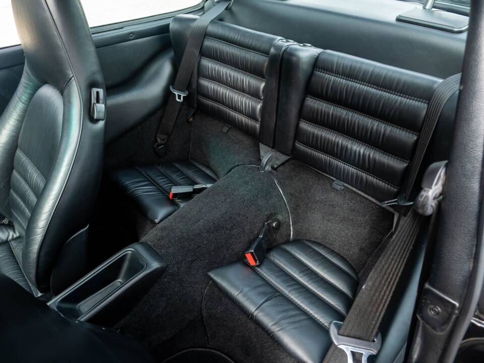 Bild 28/33 von Porsche 911 Turbo 3.6 (1993)