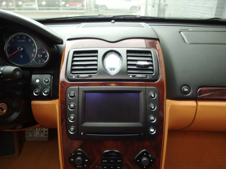 Imagen 60/99 de Maserati Quattroporte 4.2 (2007)