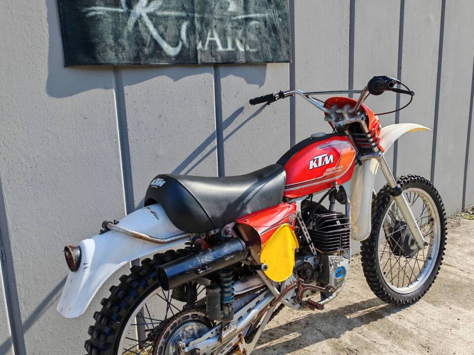 Imagen 2/6 de KTM 125 MC/GS (1976)