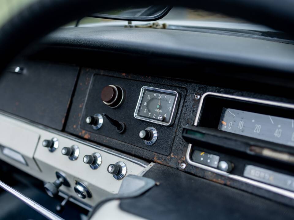 Bild 47/50 von Citroën ID 19 Usine (1967)