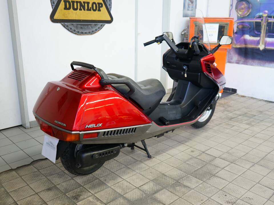 Image 11/17 de Honda DUMMY (1989)
