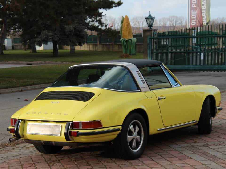 Bild 9/11 von Porsche 911 2.4 E "Ölklappe" (1972)