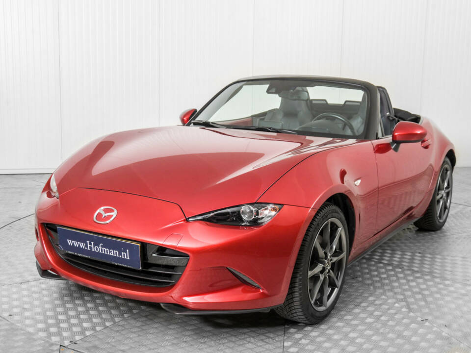 Image 17/50 of Mazda MX-5 2.0 (2018)