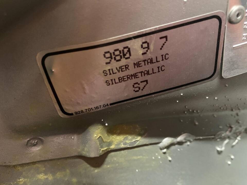 Image 105/132 of Porsche 911 Speedster 3.2 (1989)