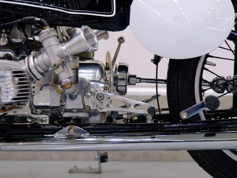 Image 48/92 of BMW R 51 (1939)
