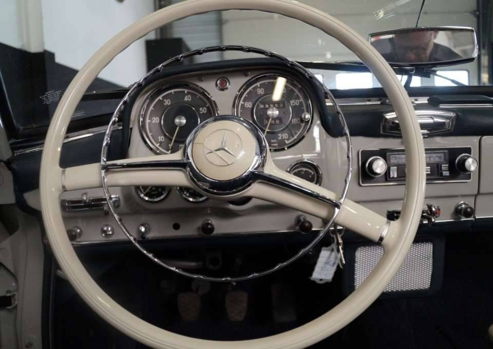 Immagine 9/50 di Mercedes-Benz 190 SL (1956)