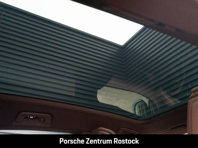 Bild 33/35 von Porsche Taycan 4S Sport Turismo (2026)