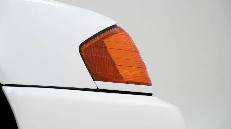 Imagen 13/15 de Mercedes-Benz 300 SL (1991)