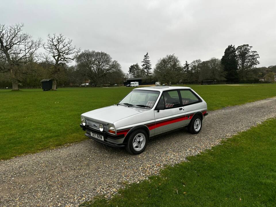 Bild 14/70 von Ford Fiesta 1.3 Supersport (1980)