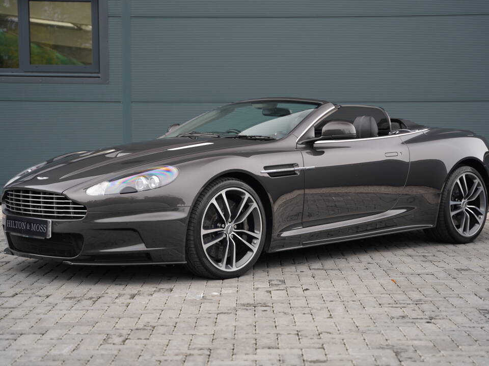 Afbeelding 4/50 van Aston Martin DBS Volante (2011)