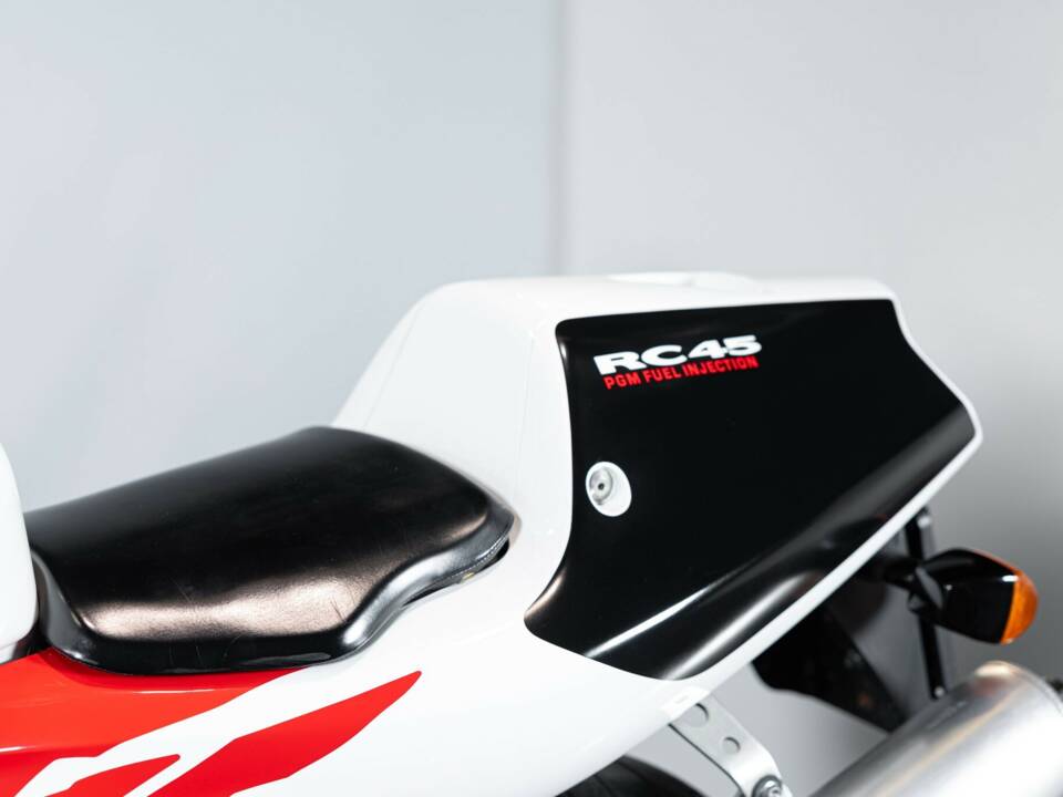 Image 10/42 de Honda RVF 750 (1994)