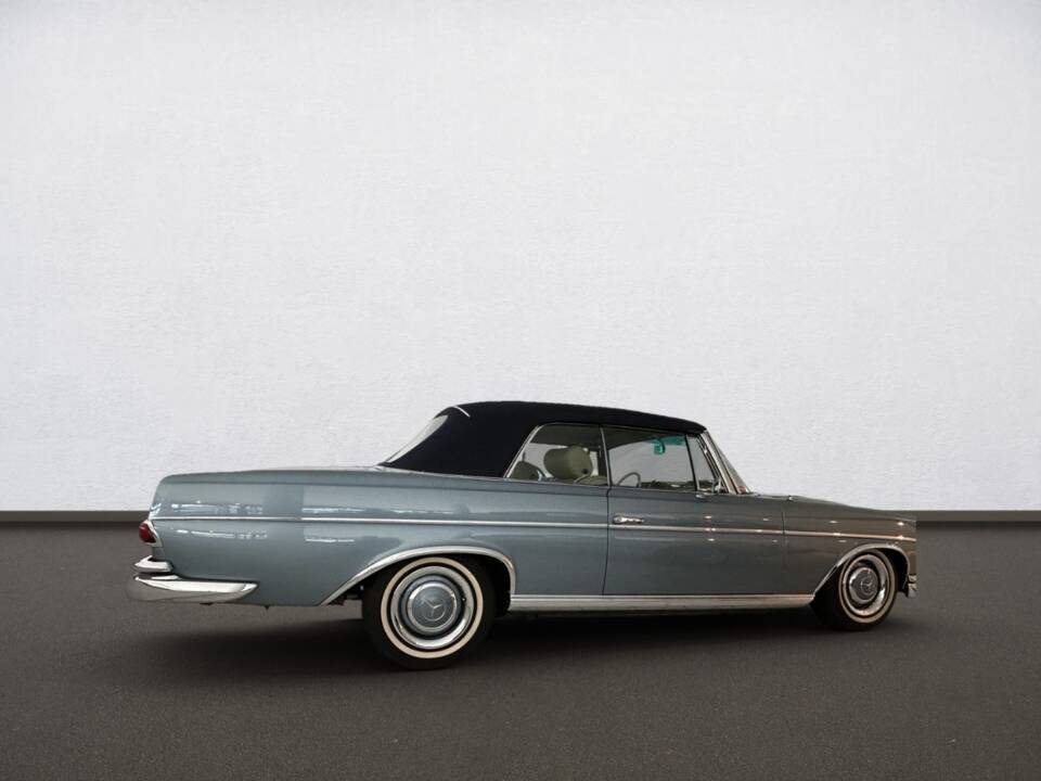Bild 6/7 von Mercedes-Benz 300 SE (1966)