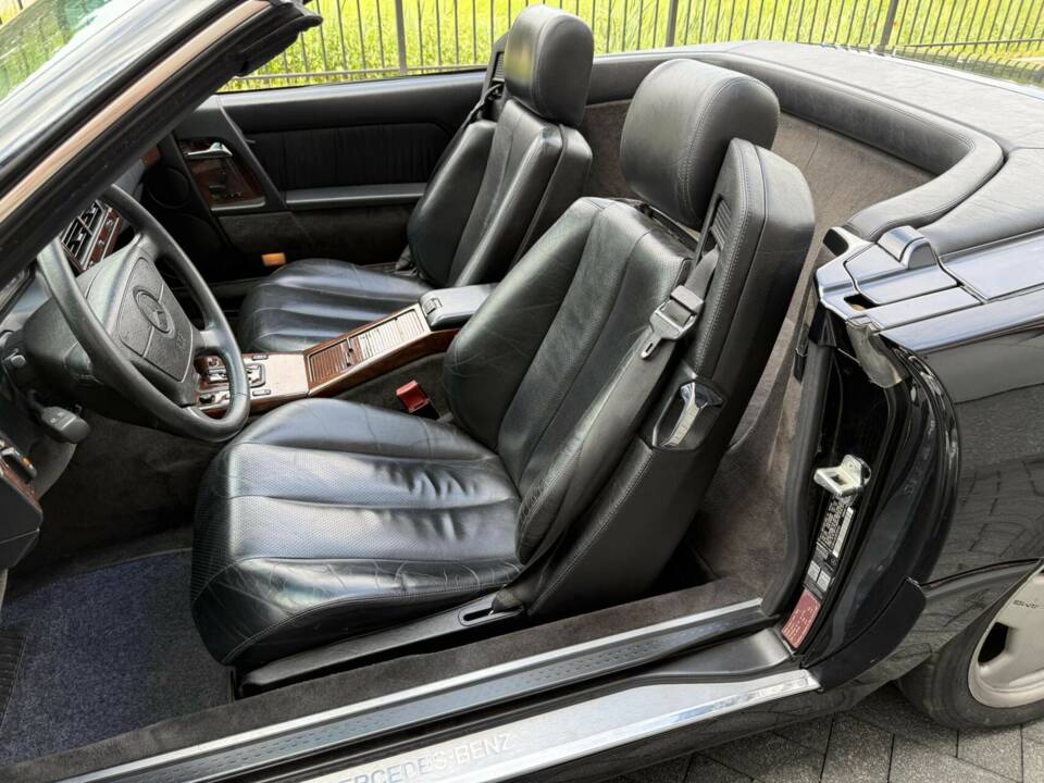 Bild 23/50 von Mercedes-Benz SL 600 (1994)