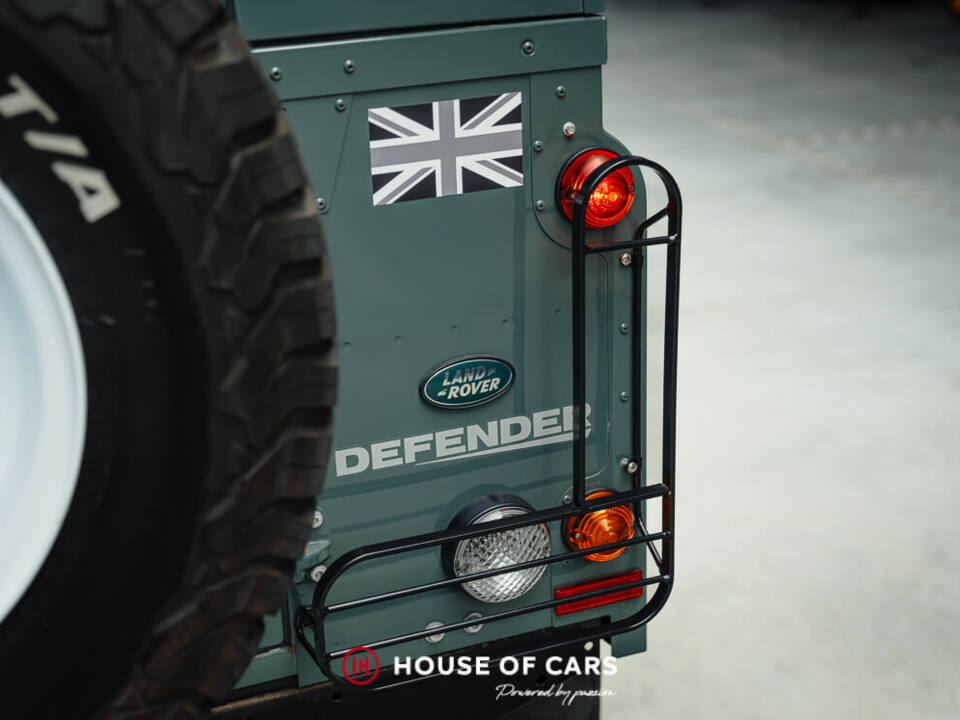 Immagine 23/50 di Land Rover Defender 110 (2013)