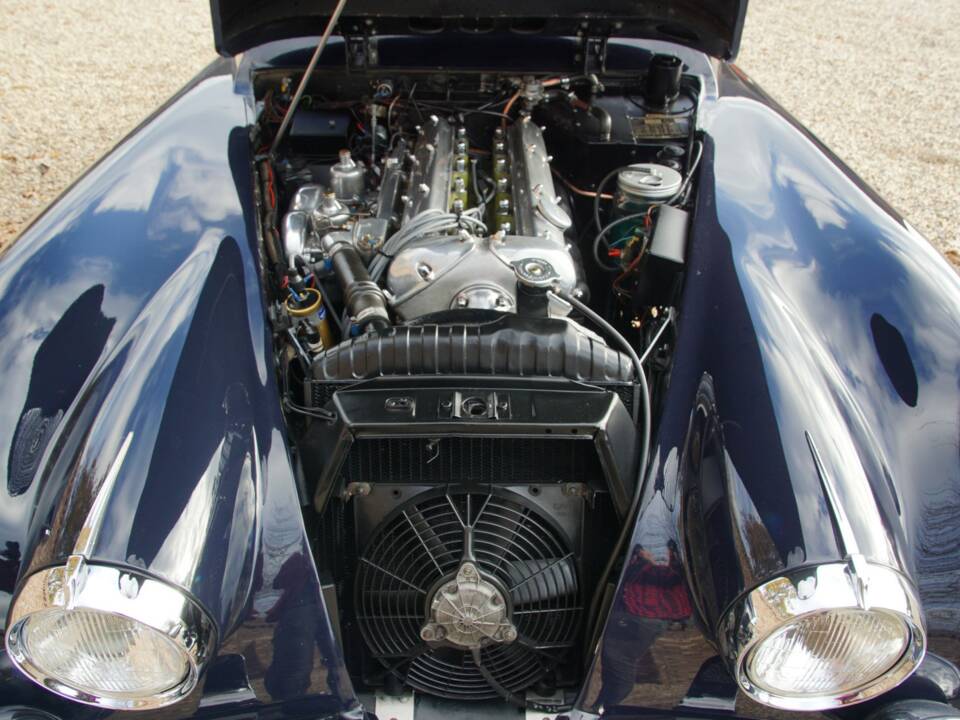 Image 4/50 of Jaguar XK 150 3.4 S FHC (1959)
