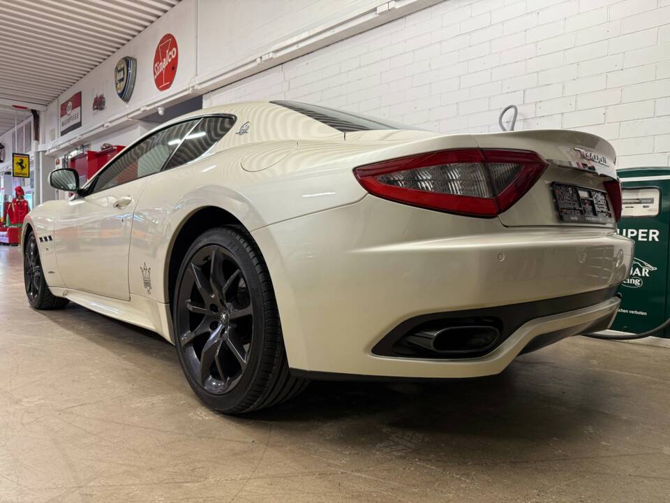 Afbeelding 13/17 van Maserati GranTurismo Sport (2013)