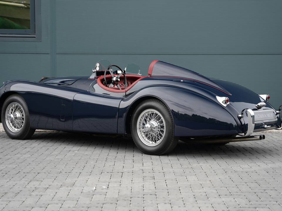 Bild 2/50 von Jaguar XK 120 SE OTS (1954)