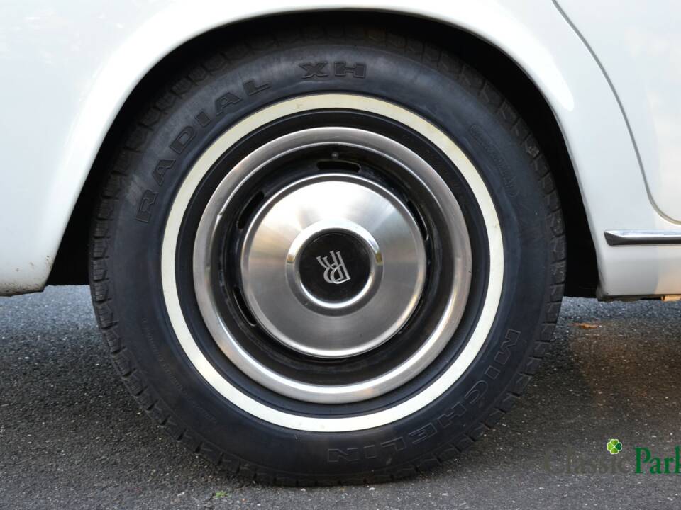 Imagen 41/50 de Rolls-Royce Silver Wraith II (1979)