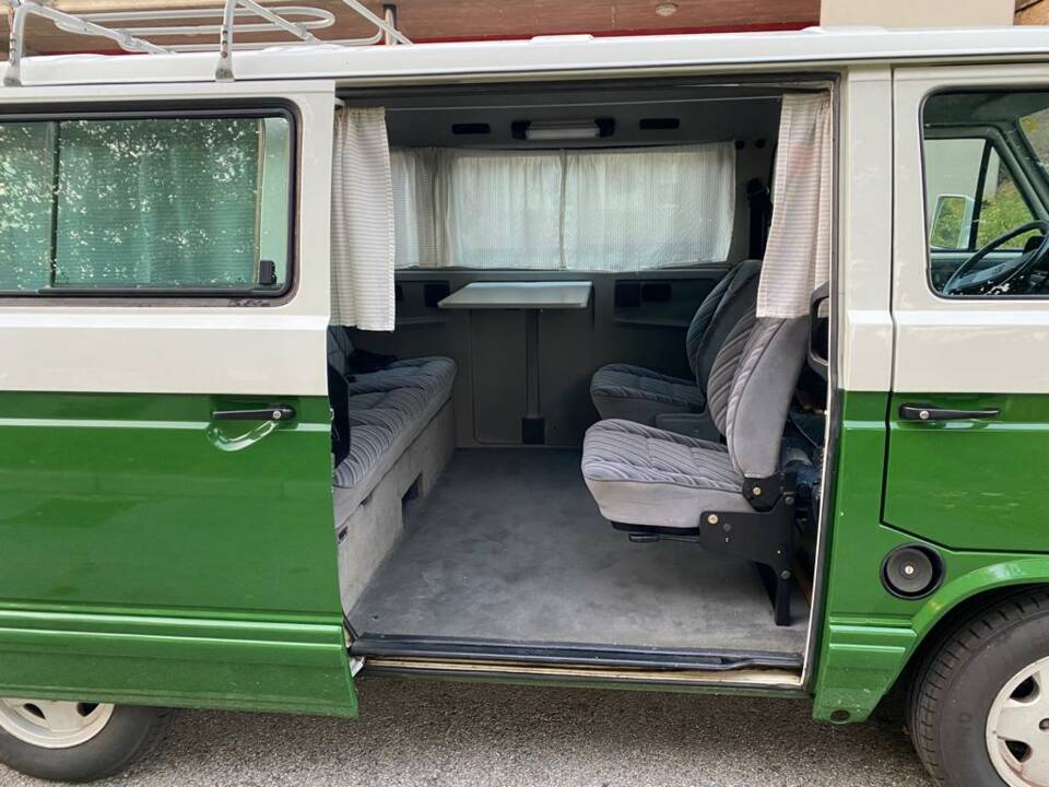Bild 11/14 von Volkswagen T3 Multivan 1.6 TD (1992)