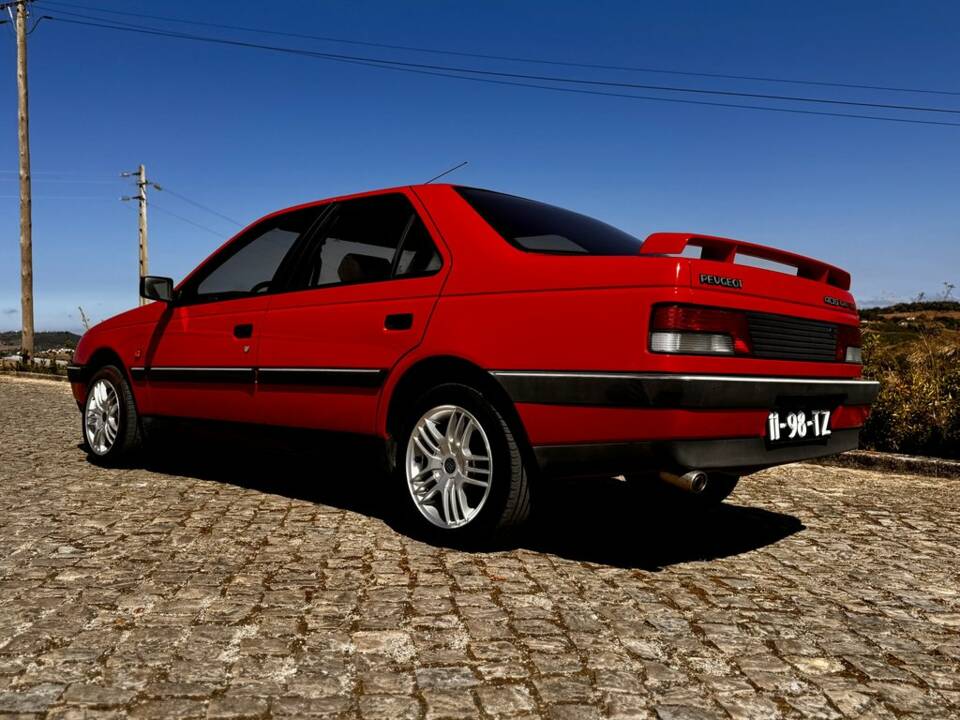 Image 6/8 of Peugeot 405 (1991)