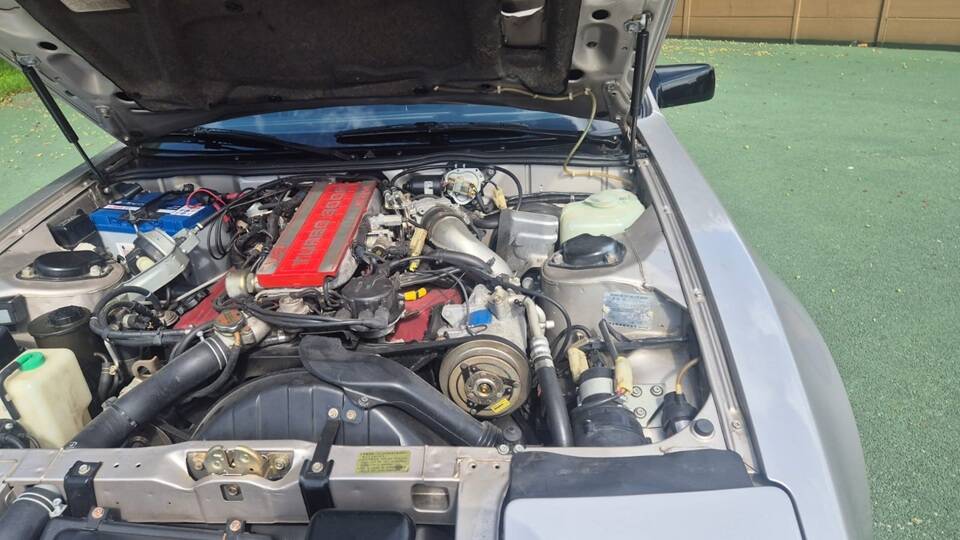 Bild 16/21 von Nissan 300 ZX (1984)