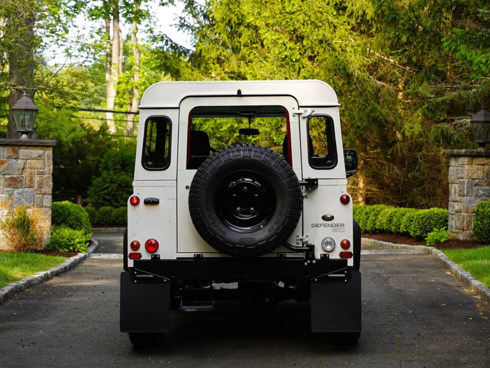 Image 15/96 of Land Rover Defender 90 (1995)