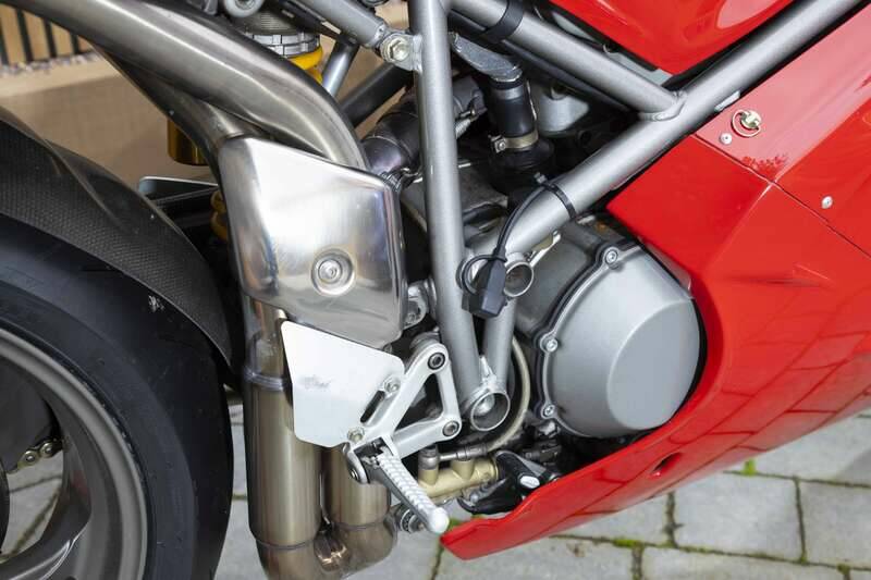 Bild 37/42 von Ducati 996 (2001)