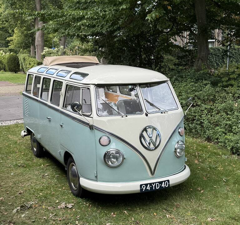 Bild 4/8 von Volkswagen T1 Brasil 1.6 (1974)