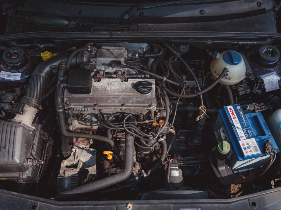 Image 6/39 of Volkswagen Golf IV 1.8T GTI (1998)