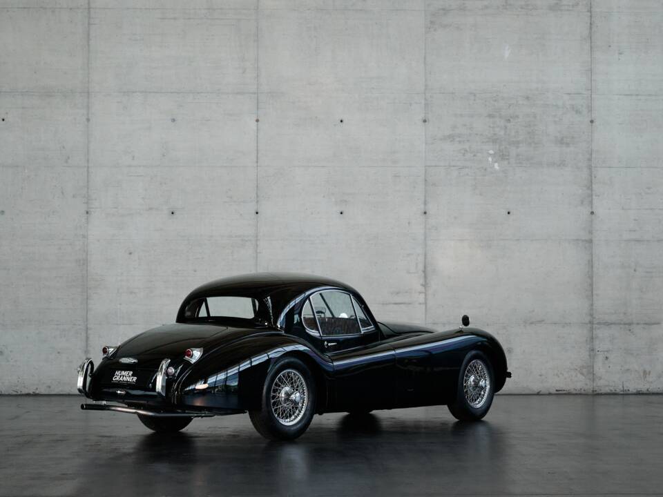 Image 25/48 of Jaguar XK 120 FHC (1954)