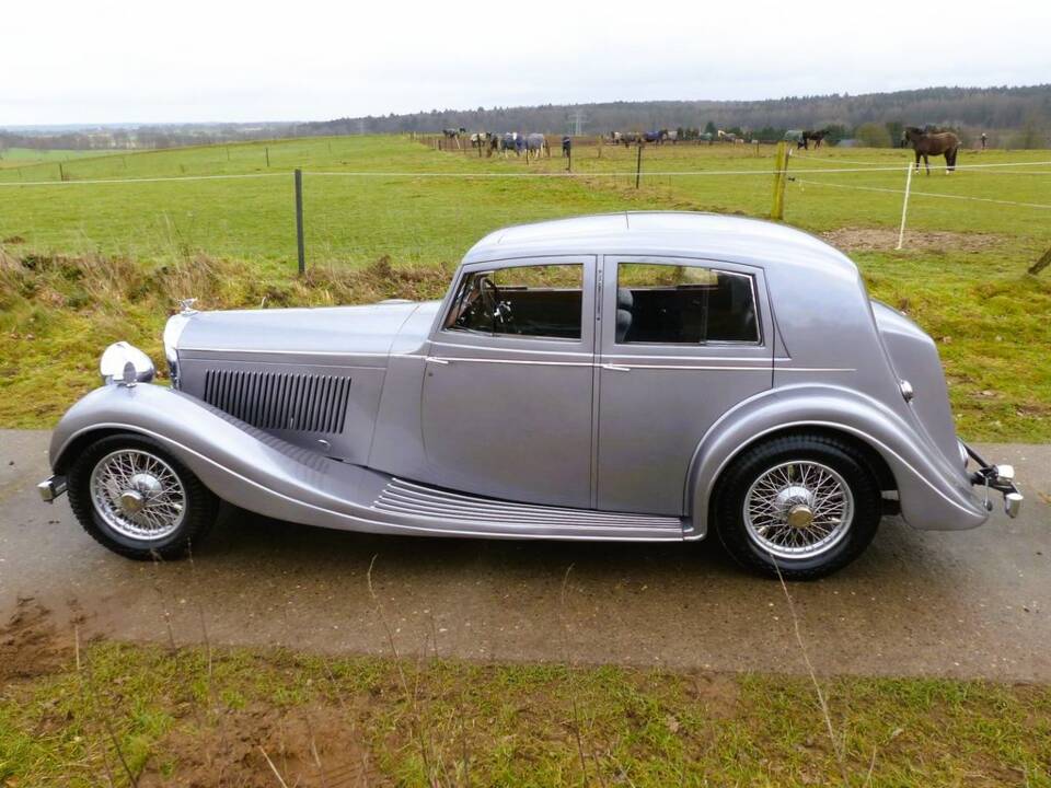 Bentley 4¼ Litre Limousine "Razor Edge" Gurney Nutting 1936