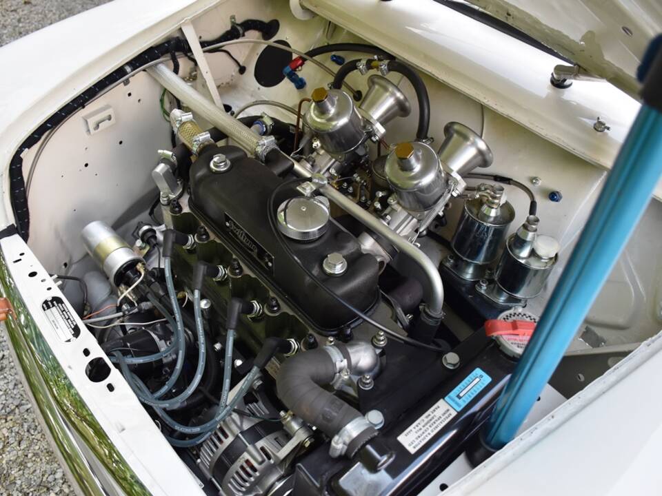 Image 28/34 of Morris Mini Cooper S 1275 (1965)