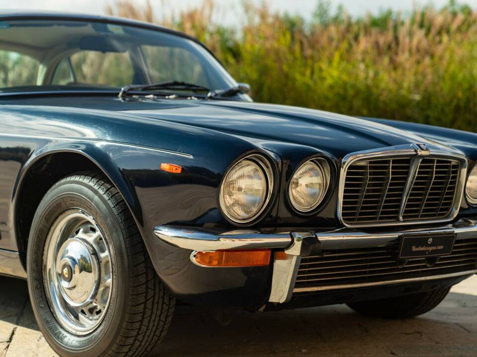 Imagen 28/50 de Jaguar XJ 4.2 (1978)