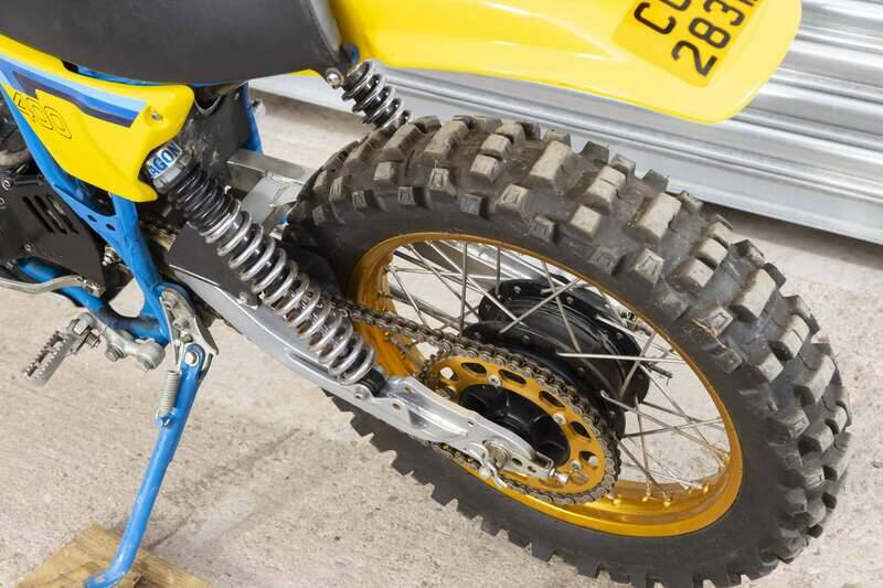 Bild 27/30 von Suzuki DR 400S (1980)