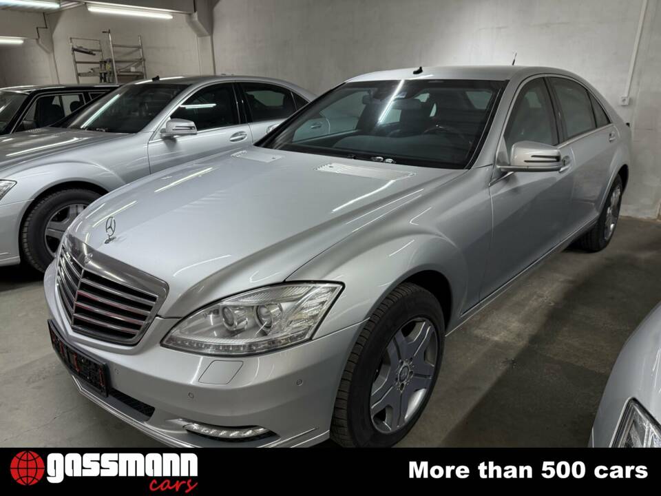 Immagine 9/15 di Mercedes-Benz S 450 CDI Guard LWB (2010)