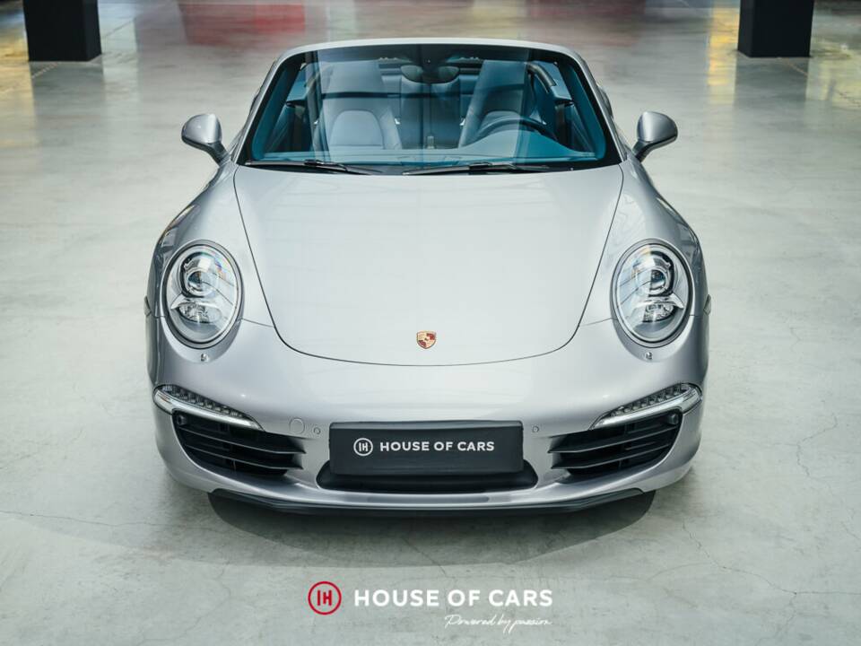 Image 3/24 of Porsche 911 Carrera (2012)