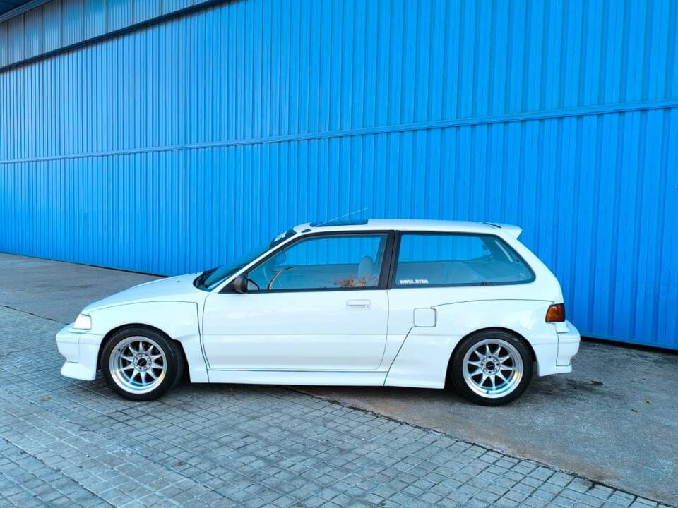 Immagine 2/6 di Honda Civic 1.6 16V (1991)