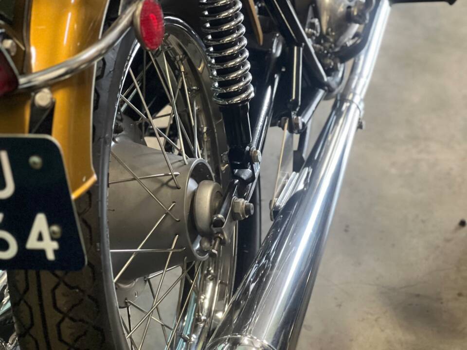 Bild 14/50 von Triumph DUMMY (1972)