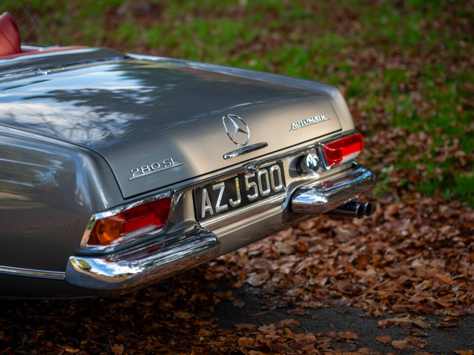 Afbeelding 7/16 van Mercedes-Benz 280 M-SL (1966)