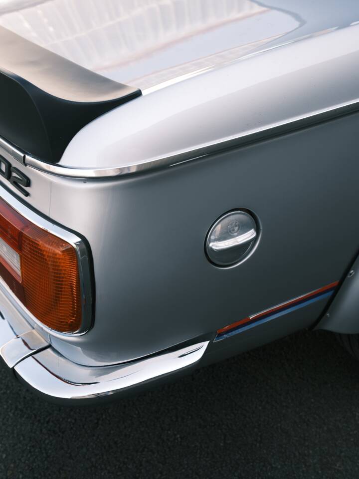 Image 13/27 of BMW 2002 turbo (1974)