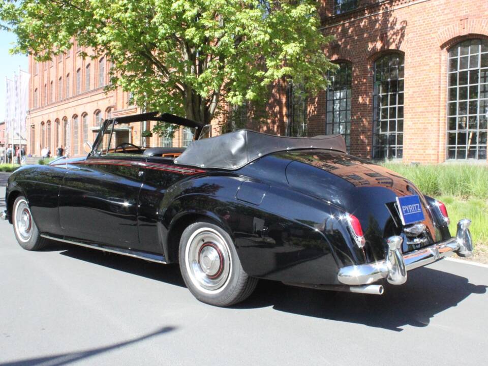 Bild 24/26 von Rolls-Royce Silver Cloud II (1961)