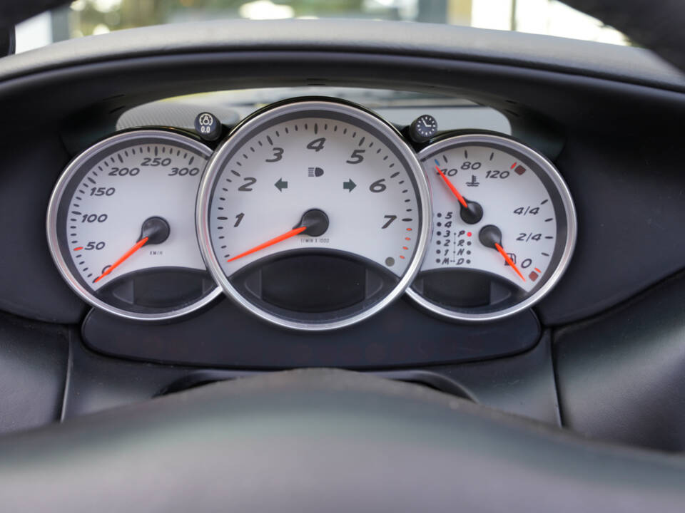 Immagine 15/50 di Porsche Boxster S (2000)