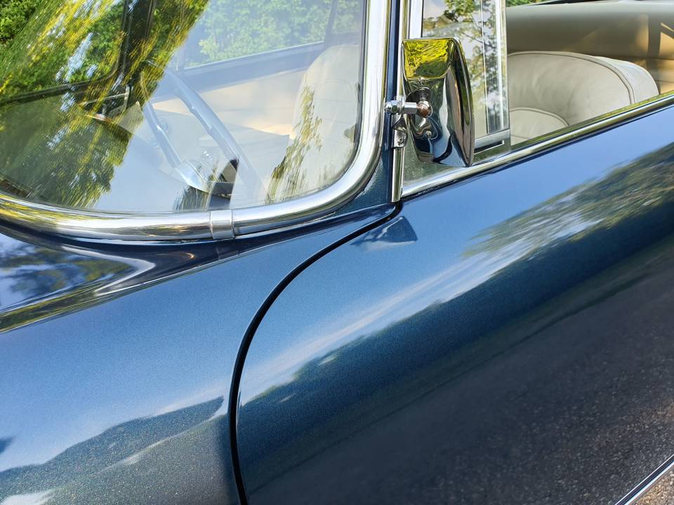 Image 27/58 of Maserati 3500 GTI Touring (1963)